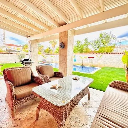 빌라 Alacati Koeyici Agrilia House Çeşme