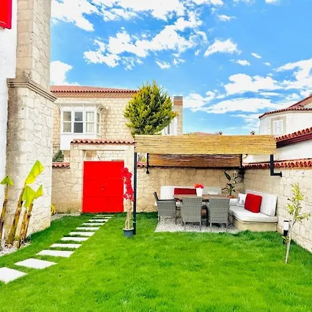 빌라 Alacati Koeyici Agrilia House *