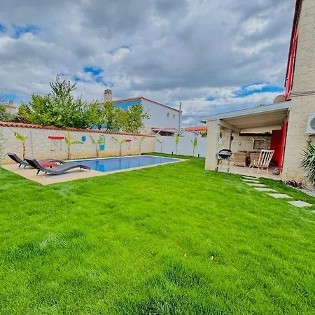 Alacati Koeyici Agrilia House Çeşme