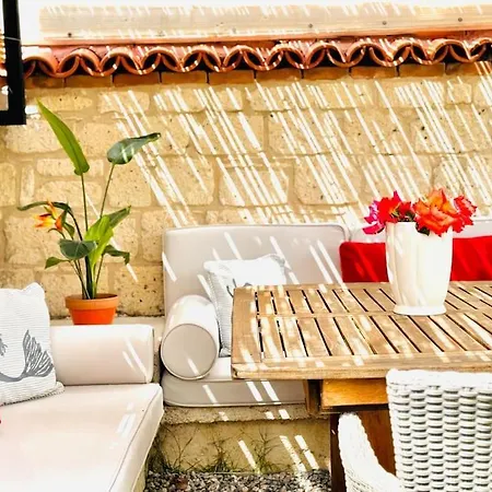 Alacati Koeyici Agrilia House Çeşme